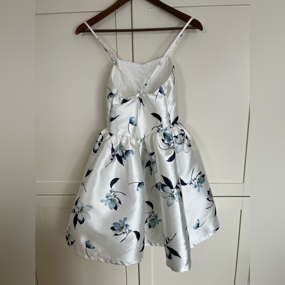 HONEY Chelsea Dress great for Prom/Graduation dress - Picture 5 of 6